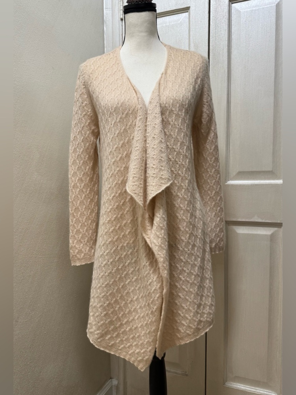 Lord & Taylor Ivory open-front draped cashmere openwork knit soft cardigan Sz M